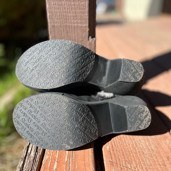 Skechers platform fur lined clogs. EUC women’s size 7 - Picture 8 of 8